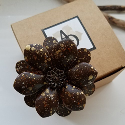 Brown Flower Brooch Pin