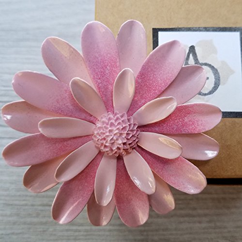 Large Pink Sunburst Daisy Brooch