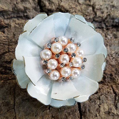 Distressed Off White Brooch with Simulated Pearls
