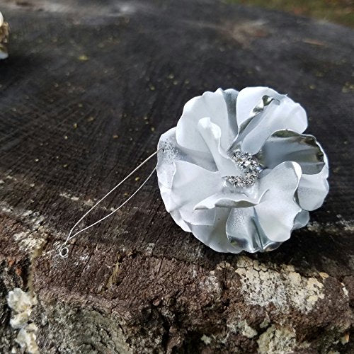 Victorian White and Silver